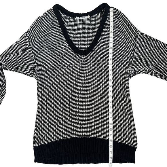 T by Alexander Wang Checkered Float V Neck Dolman Angora blend Sweater - Picture 8 of 8